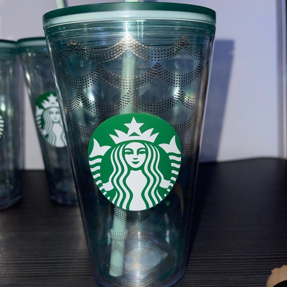 New!!! Starbucks Iridescent mermaid scale clear acrylic tumblers, 3 cups - Picture 14 of 16